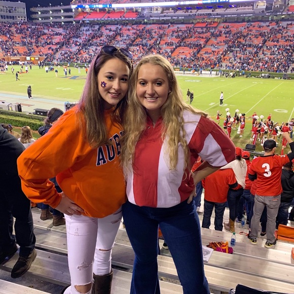 Meet your Posher, Kelly - Picture 1 of 1